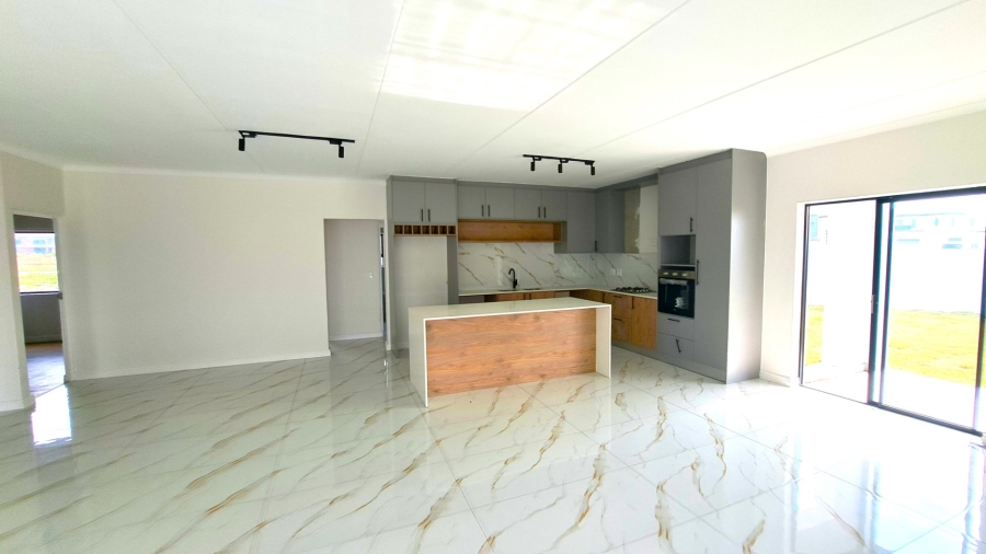 3 Bedroom Property for Sale in Sandown Western Cape